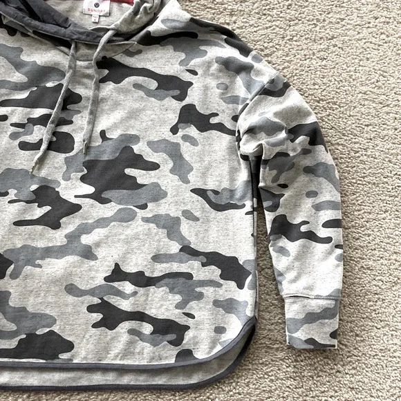 Sundry Camo Curved Hem Hoodie - Picture 3 of 7